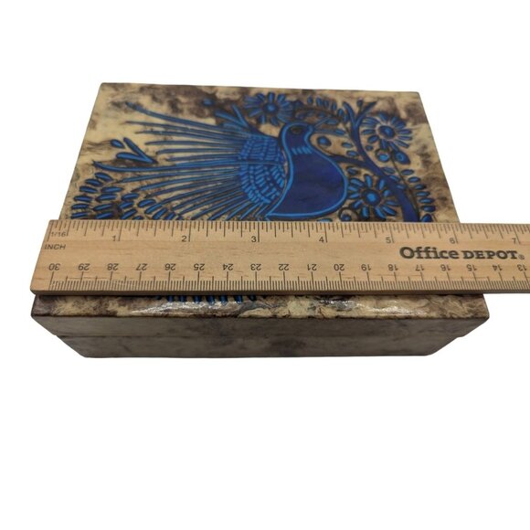 VTG Handmade Amati Painted Bark Box With Blue Peacock Design & Hinged Lid - Picture 6 of 12